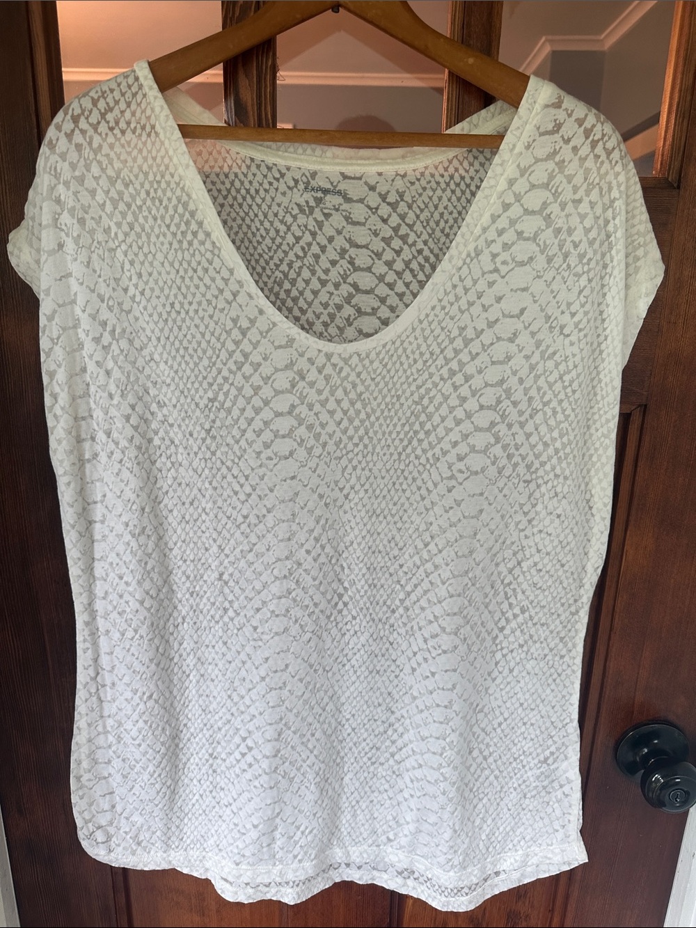 Express Gray White Snakeskin Burnout V-Neck Top XL